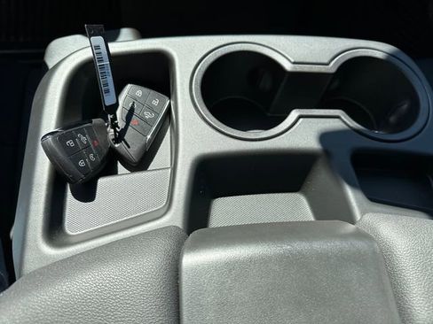 Used 2025 GMC Sierra 1500 Elevation AWD/4WD image 32