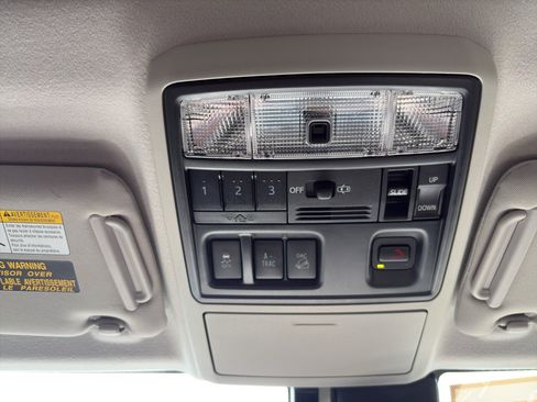 Certified 2023 Toyota 4Runner Limited AWD/4WD image 15