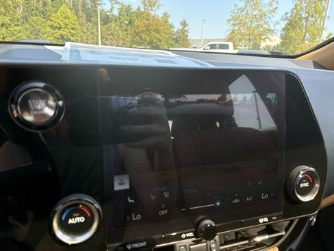 Used 2024 Lexus NX 250 FWD image 26