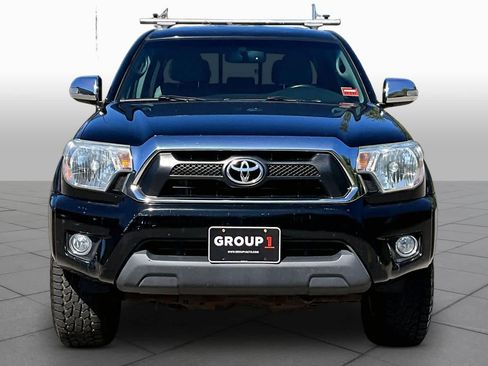 Used 2013 Toyota Tacoma 4x4 Double Cab w/ Limited Pkg image 4