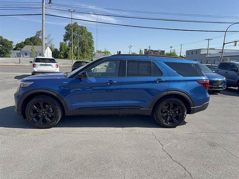 Certified 2023 Ford Explorer ST-Line w/ Class IV Trailer Tow Package AWD/4WD image 2
