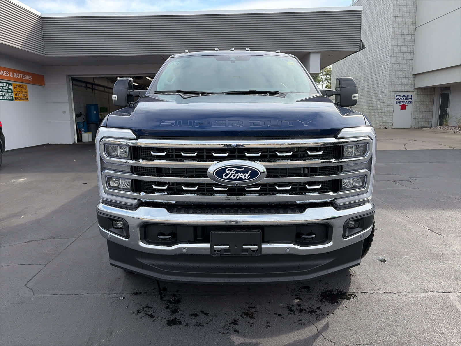 New 2027 Ford F350 Lariat w/ Lariat Ultimate Package AWD/4WD image 3