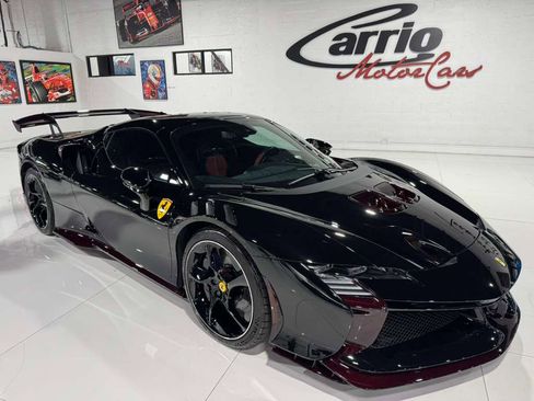 Used 2025 Ferrari SF90 Stradale XX image 9