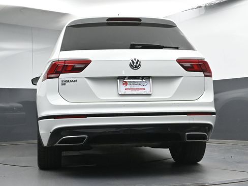 Used 2021 Volkswagen Tiguan SE R-Line image 26