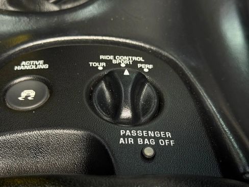 Used 2001 Chevrolet Corvette Convertible w/ Preferred Equipment Group2 image 32