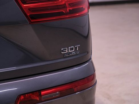 Used 2018 Audi Q7 3.0T Prestige w/ Prestige Package image 61