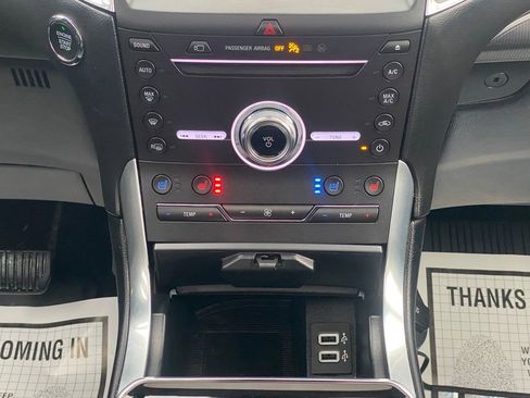 Used 2019 Ford Edge Titanium w/ Equipment Group 301A image 24