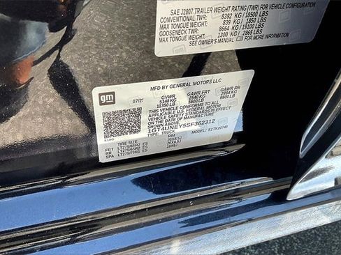 New 2025 GMC Sierra 2500 SLT w/ SLT Convenience Package image 8