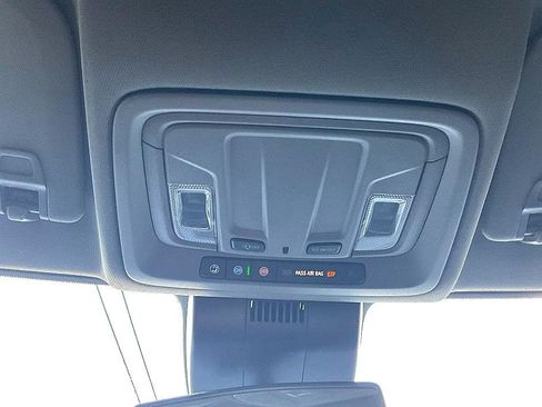 Used 2023 GMC Sierra 1500 Elevation image 27