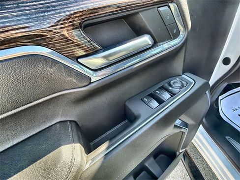 Certified 2024 GMC Sierra 1500 Elevation image 22