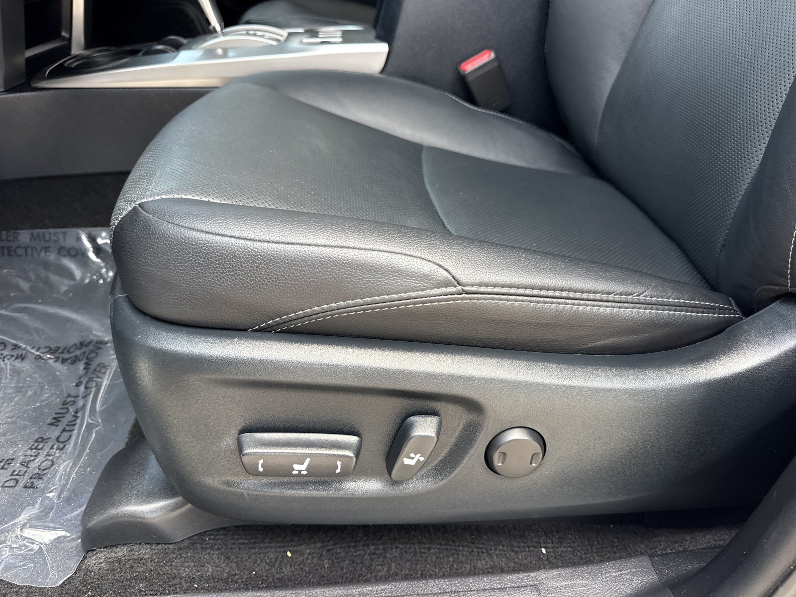 Used 2024 Toyota 4Runner Limited RWD image 12