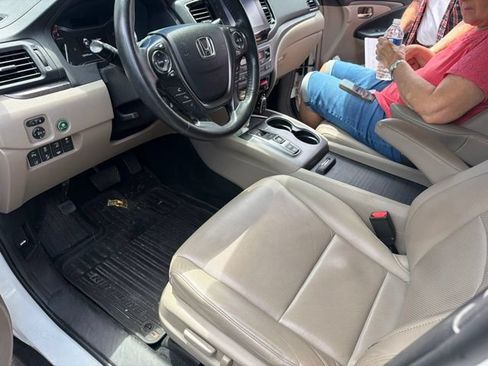 Used 2022 Honda Ridgeline RTL-E image 8