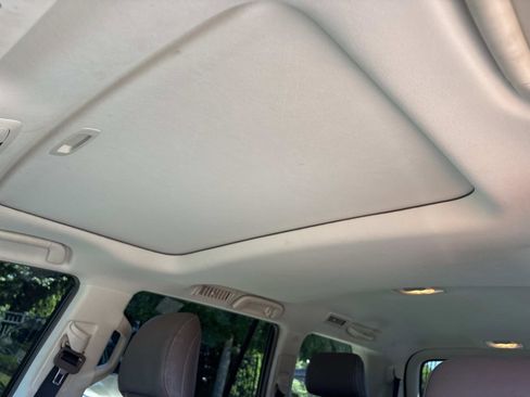 Used 2018 Lexus GX 460 Premium AWD/4WD image 17