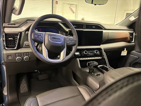 New 2026 GMC Sierra 1500 Denali w/ Denali Reserve Package image 27