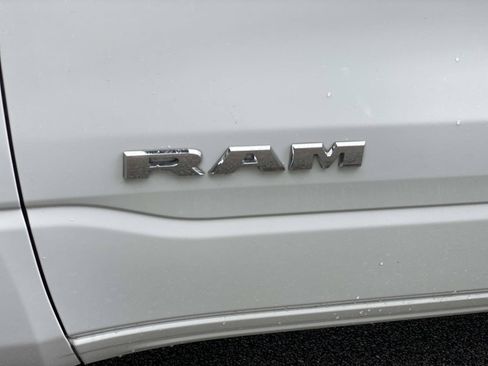 Used 2023 RAM 1500 Big Horn AWD/4WD image 15