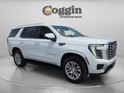 Used 2025 GMC Yukon Denali RWD image 7