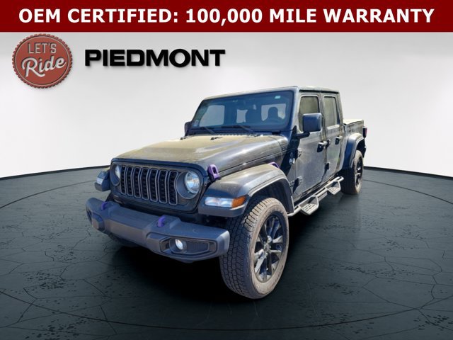 Used 2024 Jeep Gladiator Sport AWD/4WD image 1