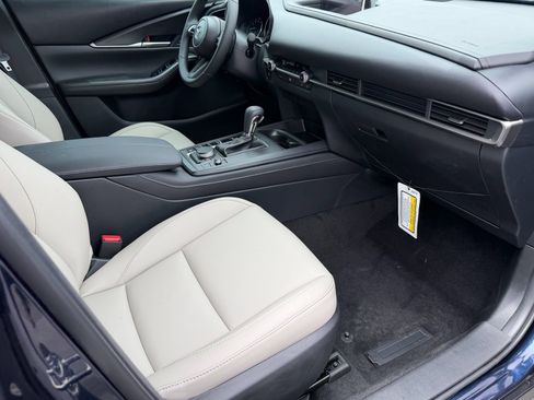 New 2026 MAZDA CX-30 AWD 2.5 S w/ Select Sport Pkg image 13