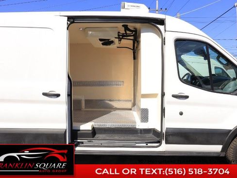 Used 2019 Ford Transit 250 130 Medium Roof image 19