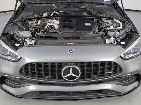 Used 2023 Mercedes-Benz C 43 AMG 4MATIC Sedan image 3