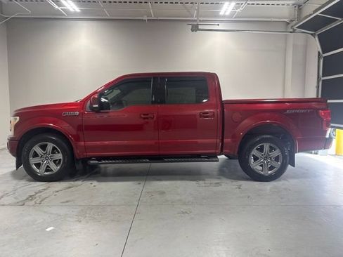 Used 2019 Ford F150 Lariat RWD image 10
