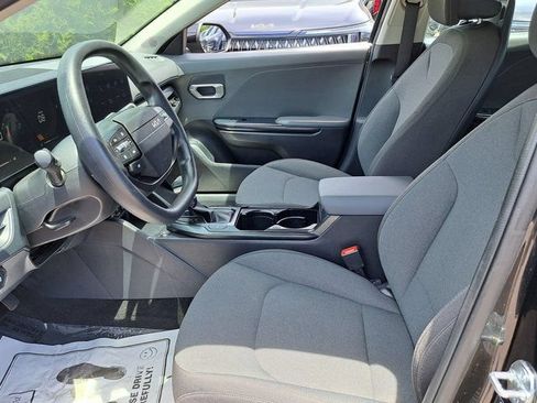 Used 2025 Kia K4 FWD image 13