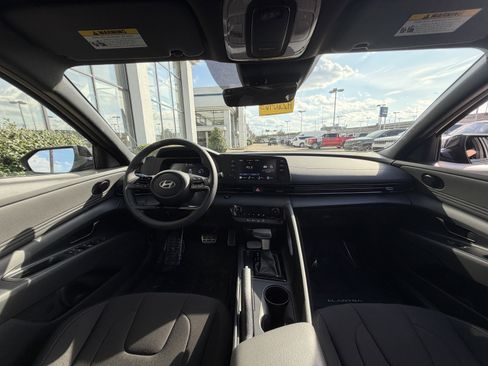 New 2026 Hyundai Elantra Sport FWD image 20