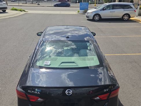 Used 2021 Nissan Altima 2.5 SV FWD image 10
