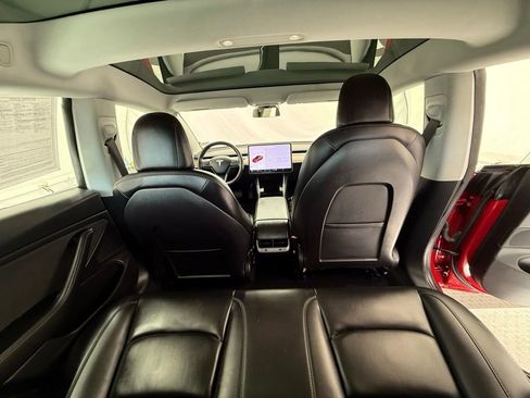 Used 2019 Tesla Model 3 Long Range RWD image 26