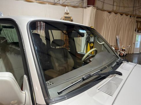 Used 1997 Toyota Land Cruiser image 29