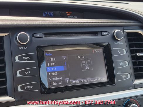 Certified 2017 Toyota Highlander LE w/ Carpet Mat Package image 20