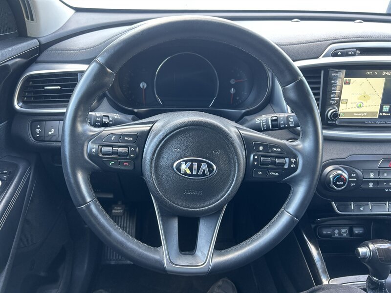 Used 2016 Kia Sorento EX w/ EX Touring Package AWD/4WD image 14