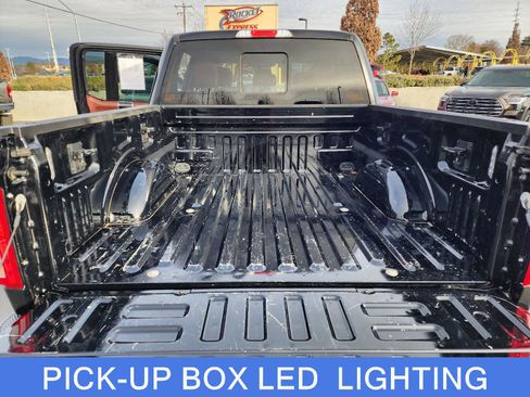 Used 2018 Ford F150 Platinum w/ Technology Package image 22