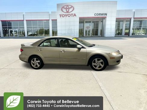 Used 2004 MAZDA MAZDA6 i image 9