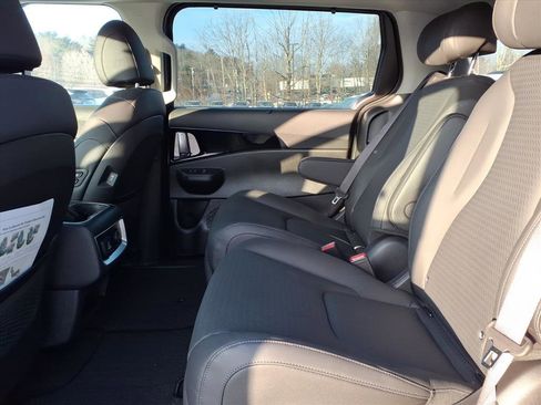 New 2026 Kia Carnival SX Prestige image 7