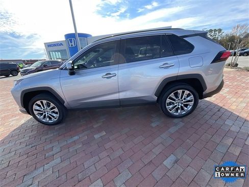 Used 2023 Toyota RAV4 Limited image 32