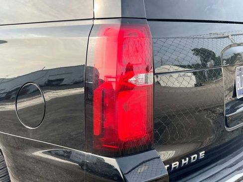 Certified 2019 Chevrolet Tahoe Premier AWD/4WD image 11