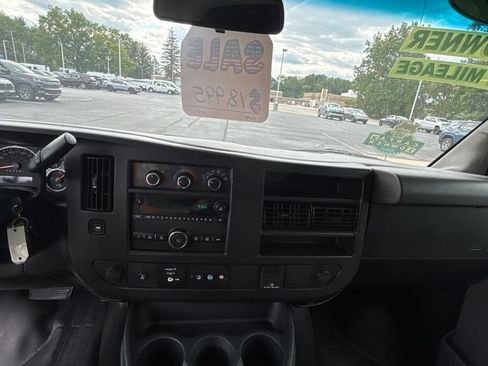 Certified 2019 Chevrolet Express 2500 w/ Driver Convenience Package RWD image 13