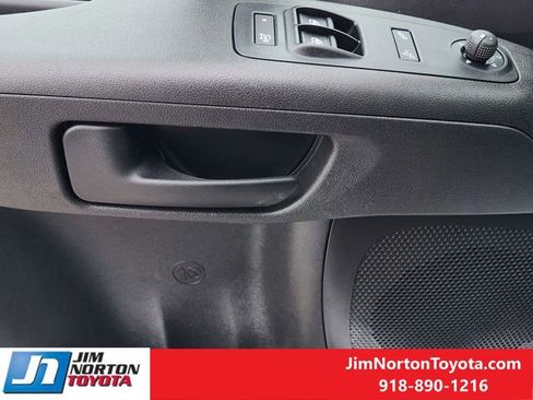 Used 2024 RAM ProMaster 3500 w/ Convenience Group image 25