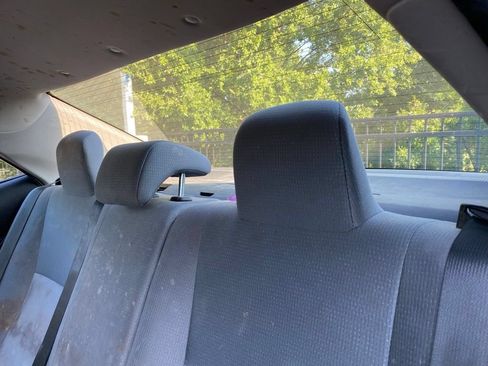 Used 2019 Toyota Corolla L FWD image 10