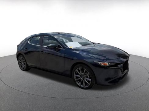 Used 2026 MAZDA MAZDA3 s FWD image 2