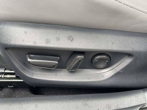 Used 2026 Toyota Camry SE FWD image 13