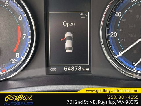 Used 2018 Toyota Corolla XSE w/ Carpet Mat Package (TMS) FWD image 28