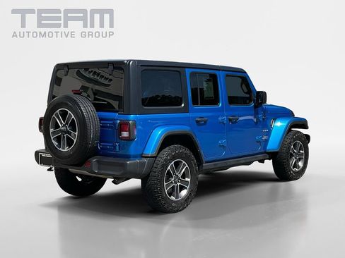 Used 2023 Jeep Wrangler Unlimited Sahara AWD/4WD image 7
