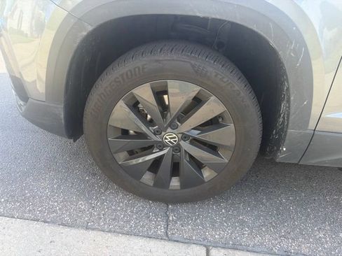 Certified 2023 Volkswagen Taos S FWD image 12