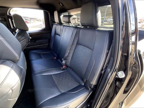 Used 2024 Toyota Tacoma Limited w/ Limited Package (LT) image 19