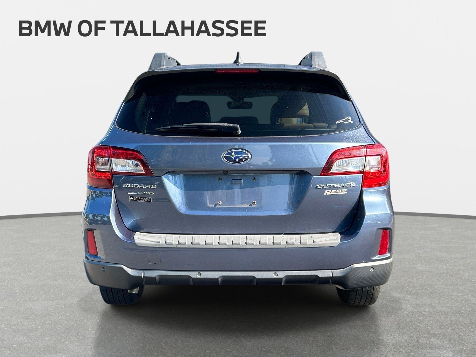 Used 2017 Subaru Outback 2.5i Limited AWD/4WD image 6