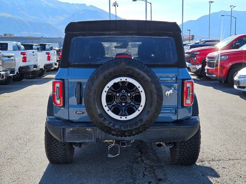 Used 2023 Ford Bronco Badlands AWD/4WD image 4