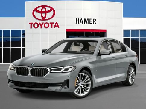 Used 2021 BMW 530e w/ Parking Assistance Package RWD image 1