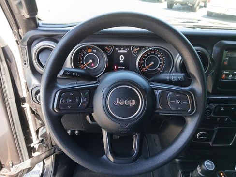 Used 2023 Jeep Wrangler Sport AWD/4WD image 20